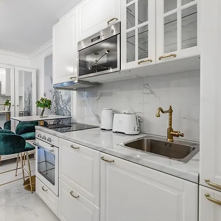 L'eden With A Balcony - View Apartman Montreux